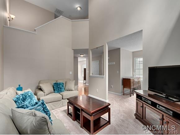 93 FARM LANE - Photo 3