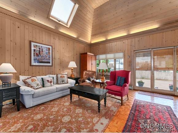 10 Griffing Boulevard - Photo 14