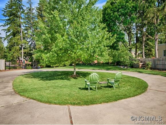 10 Griffing Boulevard - Photo 24