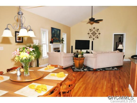16 Lancaster - Photo 7