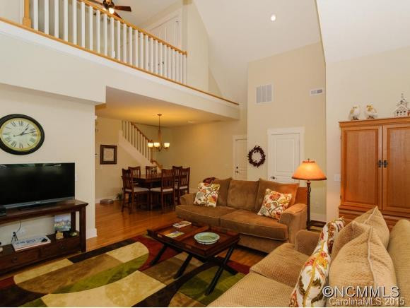 9 Olde Cottage Lane - Photo 2