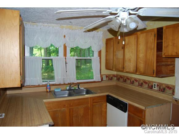 35 Price Road - Photo 3