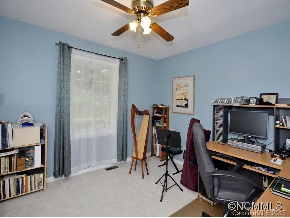 423 DEERHAVEN LANE - Photo 8