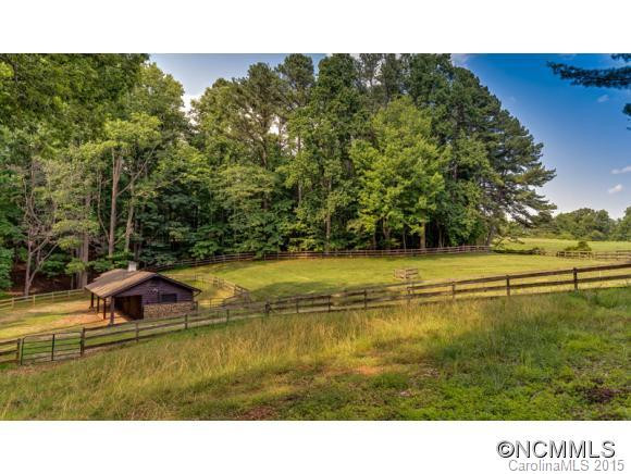 936 Golden Road - Photo 17