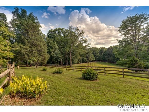 936 Golden Road - Photo 18