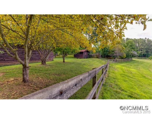 936 Golden Road - Photo 19