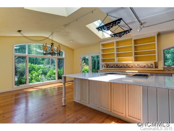 936 Golden Road - Photo 5