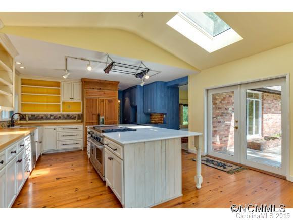 936 Golden Road - Photo 6