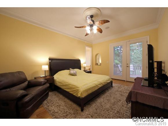 43 Drakes Meadow Lane - Photo 9
