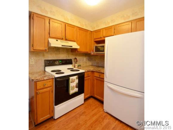 552 Woodfield Lane - Photo 11