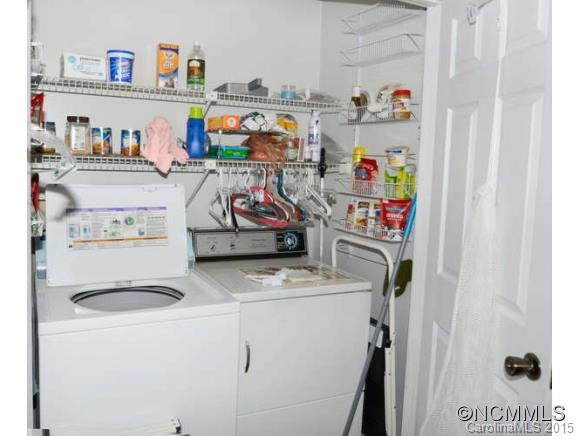 552 Woodfield Lane - Photo 13