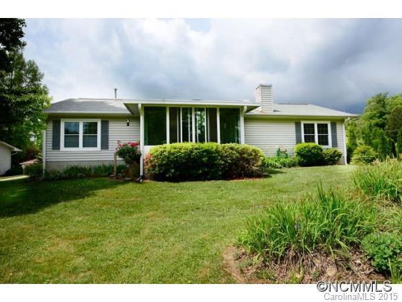 552 Woodfield Lane - Photo 4