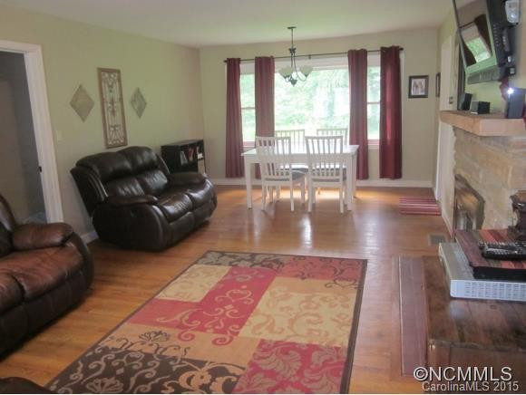 3226 Charlyne Drive - Photo 3