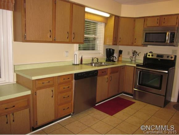 3226 Charlyne Drive - Photo 4