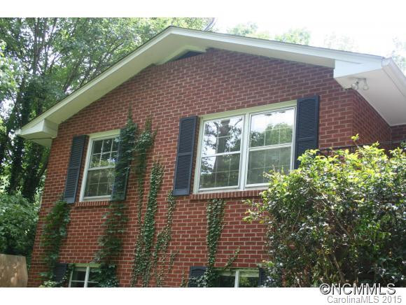 187 Fairway Drive - Photo 2