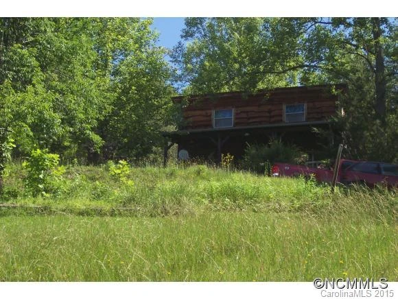 838 Sandy Bottom Road