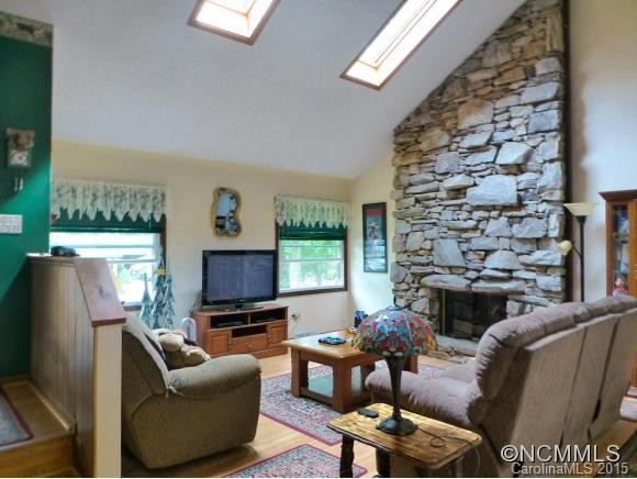 11 Berry Lane - Photo 2