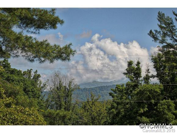 107 Pine Tree Drive - Photo 7