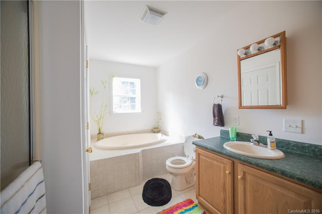 140 Hidden Meadow Drive - Photo 19