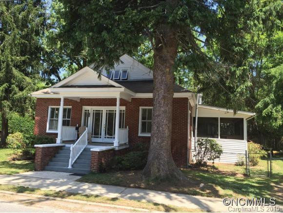 224 Jordan Street - Photo 2