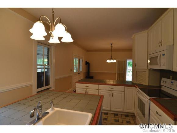 224 Jordan Street - Photo 11
