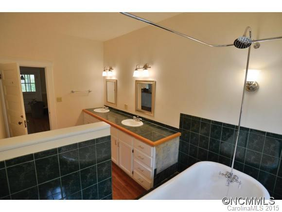 224 Jordan Street - Photo 18