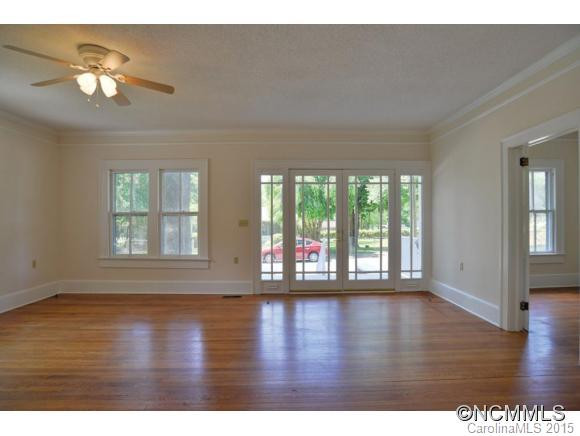 224 Jordan Street - Photo 5
