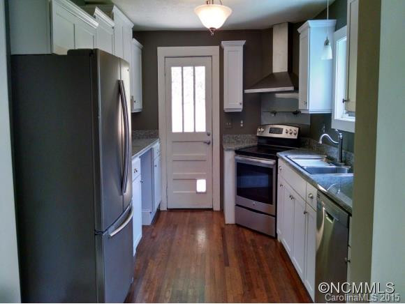25 SYCAMORE STREET - Photo 3