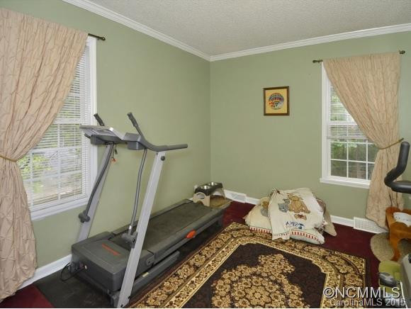 20 PARKWAY LOOP - Photo 17