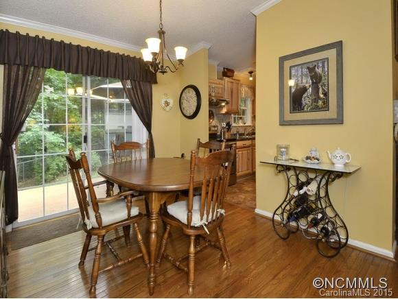 20 PARKWAY LOOP - Photo 7