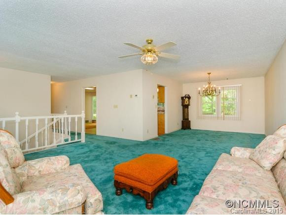 84 HIGH COUNTRY ROAD - Photo 10