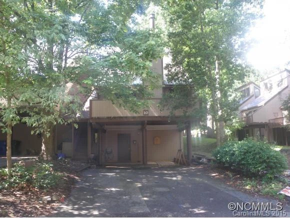 10 Maple Ridge Lane