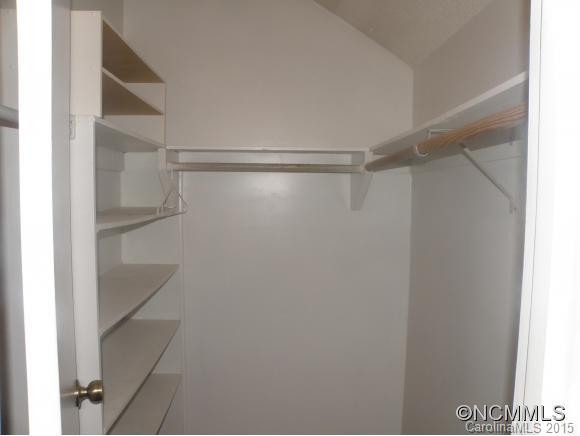 10 Maple Ridge Lane - Photo 13