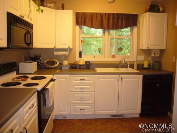 29 ORCHARD DRIVE - Photo 11
