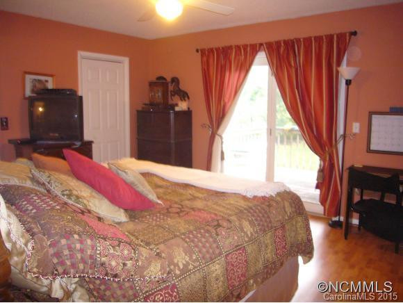 29 ORCHARD DRIVE - Photo 14