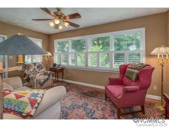 11 Enka Hillcrest Street - Photo 8
