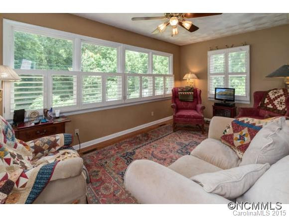 11 Enka Hillcrest Street - Photo 9