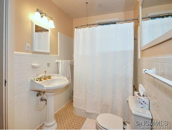 14 Hilltop Road - Photo 8