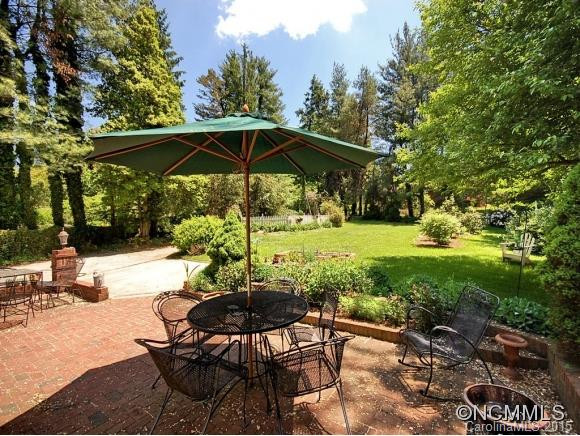 14 Hilltop Road - Photo 10