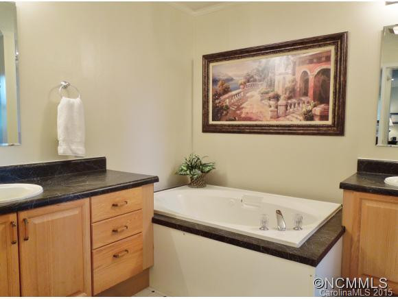 696 Jonas Road - Photo 15