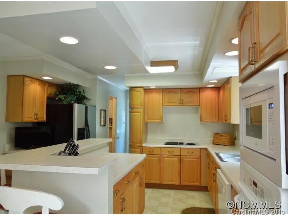 696 Jonas Road - Photo 10