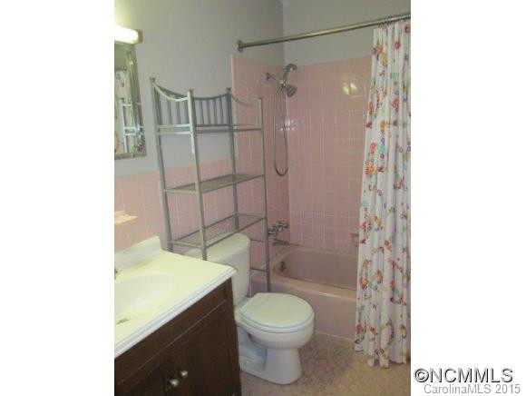 56 Imperial Court - Photo 13