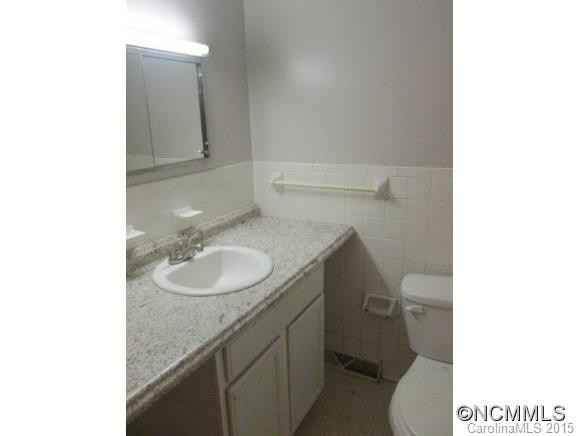 56 Imperial Court - Photo 16