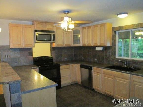 56 Imperial Court - Photo 8