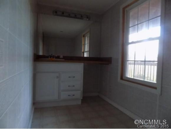 4266 Big Island Rd. - Photo 12