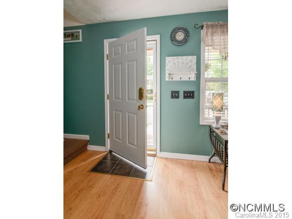 311 Tanbridge Road - Photo 3