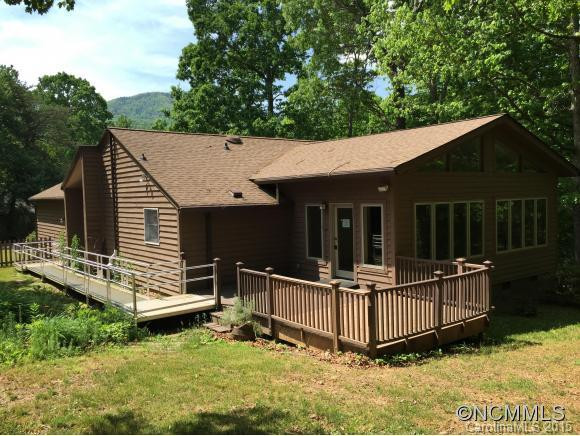 214 Woodland Court - Photo 2
