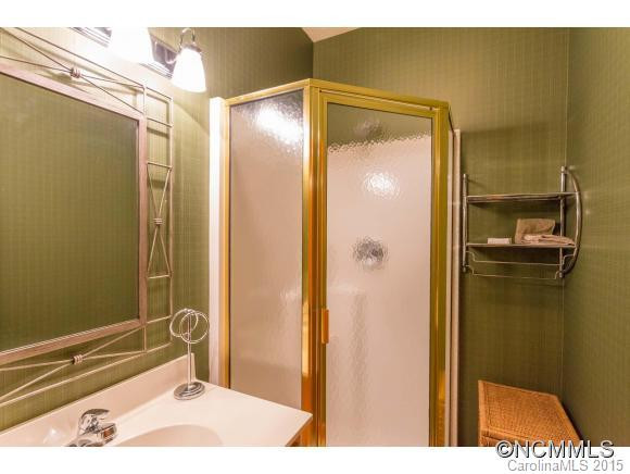 1750 Linden Grove Court - Photo 14