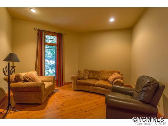 1750 Linden Grove Court - Photo 7
