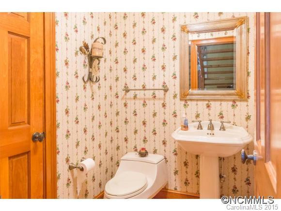 1750 Linden Grove Court - Photo 8